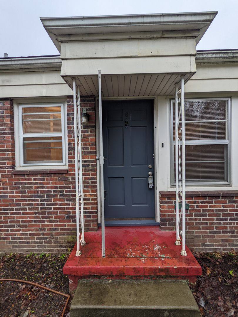Apartment for rent at 610 SE Cesar E Chavez Blvd, Portland, OR 97214