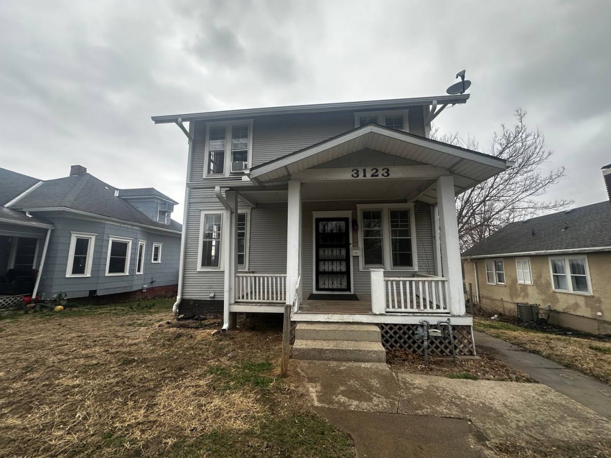 House for rent at 3123 Seneca St, Saint Joseph, MO 64507
