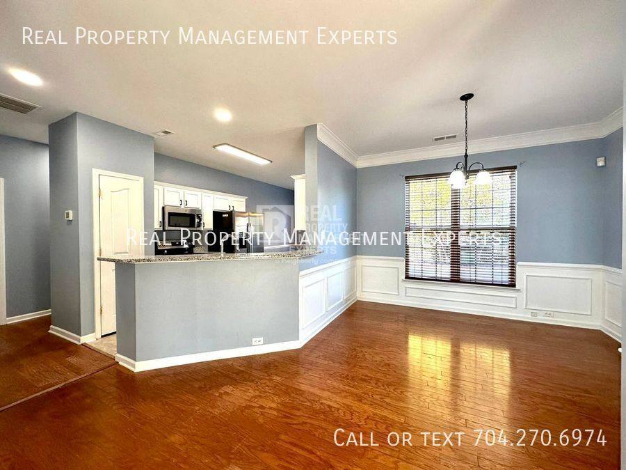 House for rent at 8815 Firestreak Dr, Charlotte, NC 28216