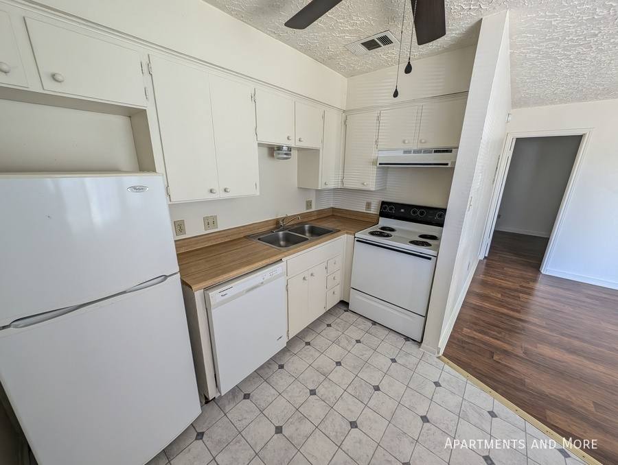Apartment for rent at 215 Ramsay St #202, San Marcos, TX 78666