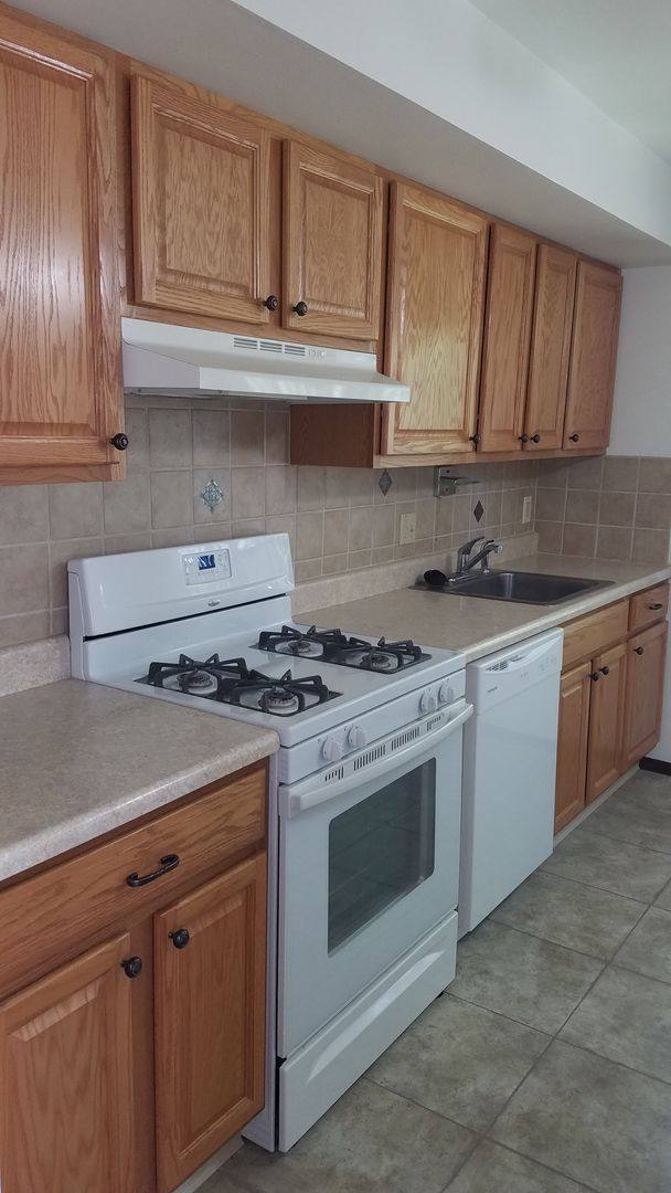 Condo for rent at 604 Thunderbird, Chesterfield, MO 63017