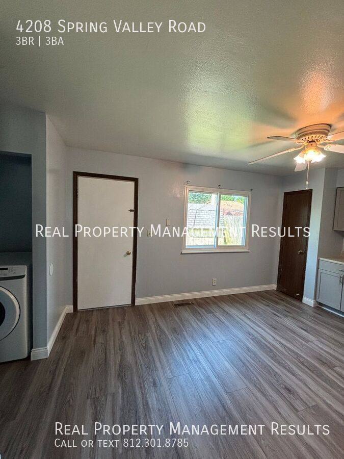 House for rent at 4208 Spring Valley Rd, Evansville, IN 47715