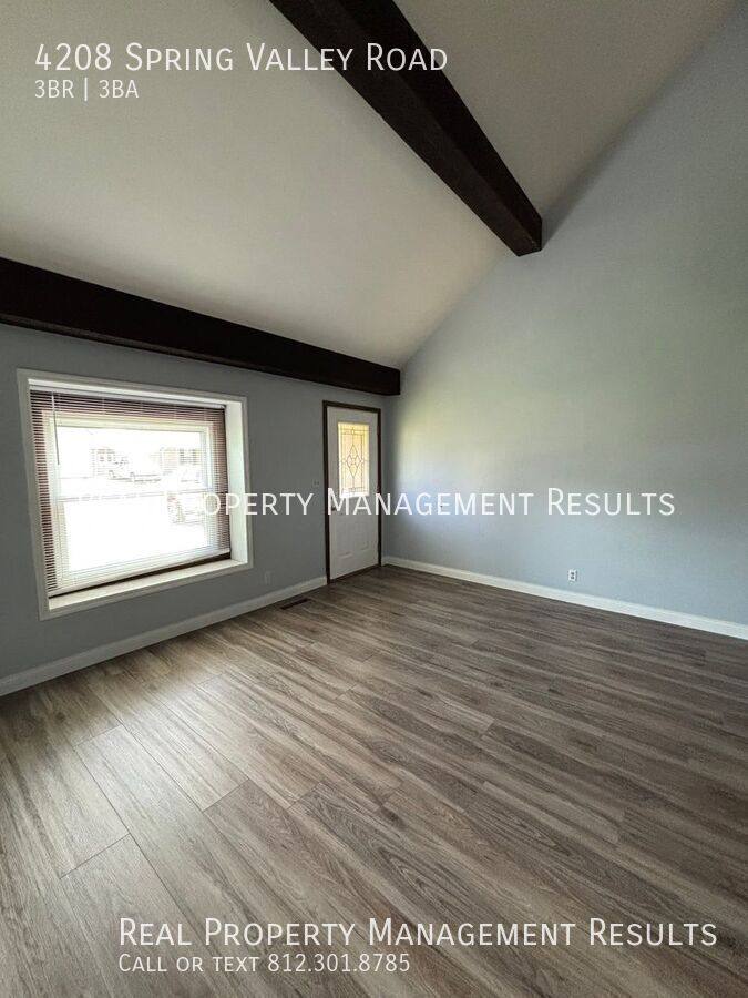House for rent at 4208 Spring Valley Rd, Evansville, IN 47715