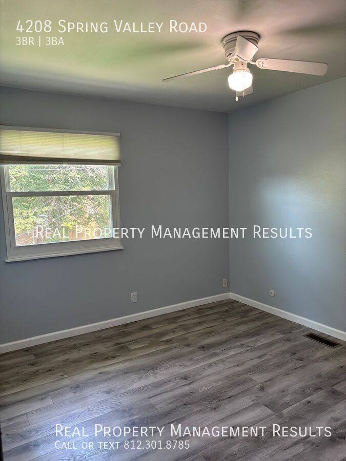 House for rent at 4208 Spring Valley Rd, Evansville, IN 47715