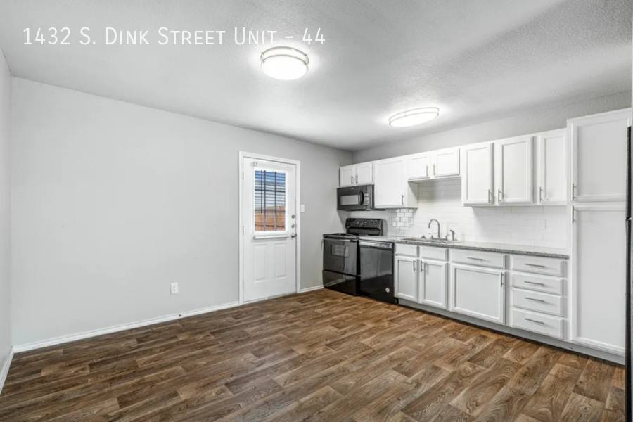 Apartment for rent at 1432 S Dink St #44, Mabank, TX 75147