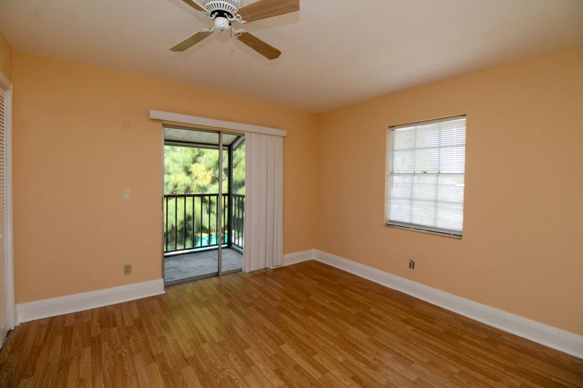 Condo for rent at 4300 Gulfstream Dr, Naples, FL 34112