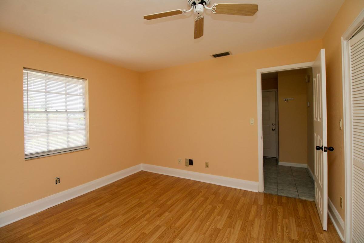 Condo for rent at 4300 Gulfstream Dr, Naples, FL 34112