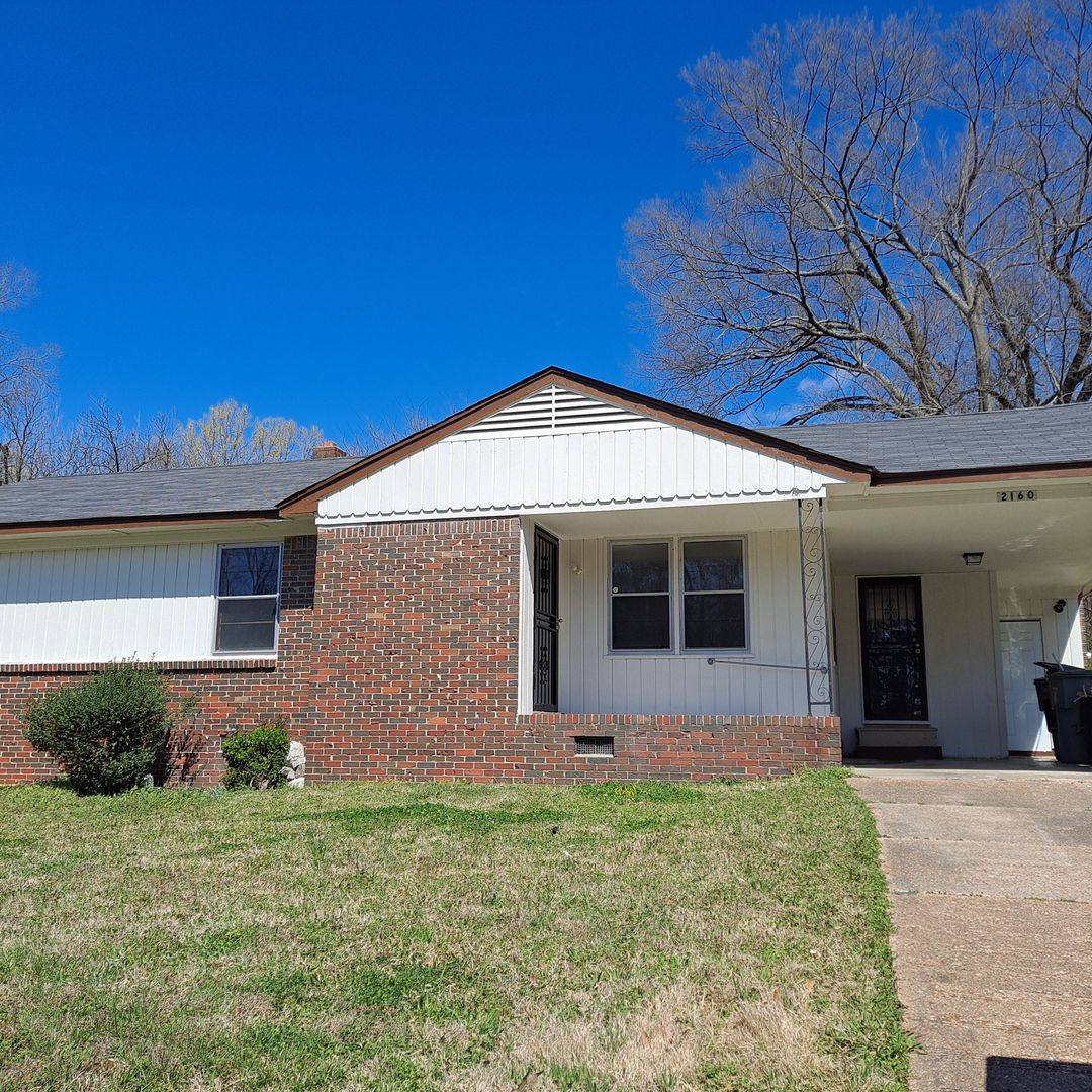 House for rent at 2160 Saint Elmo Ave, Memphis, TN 38127