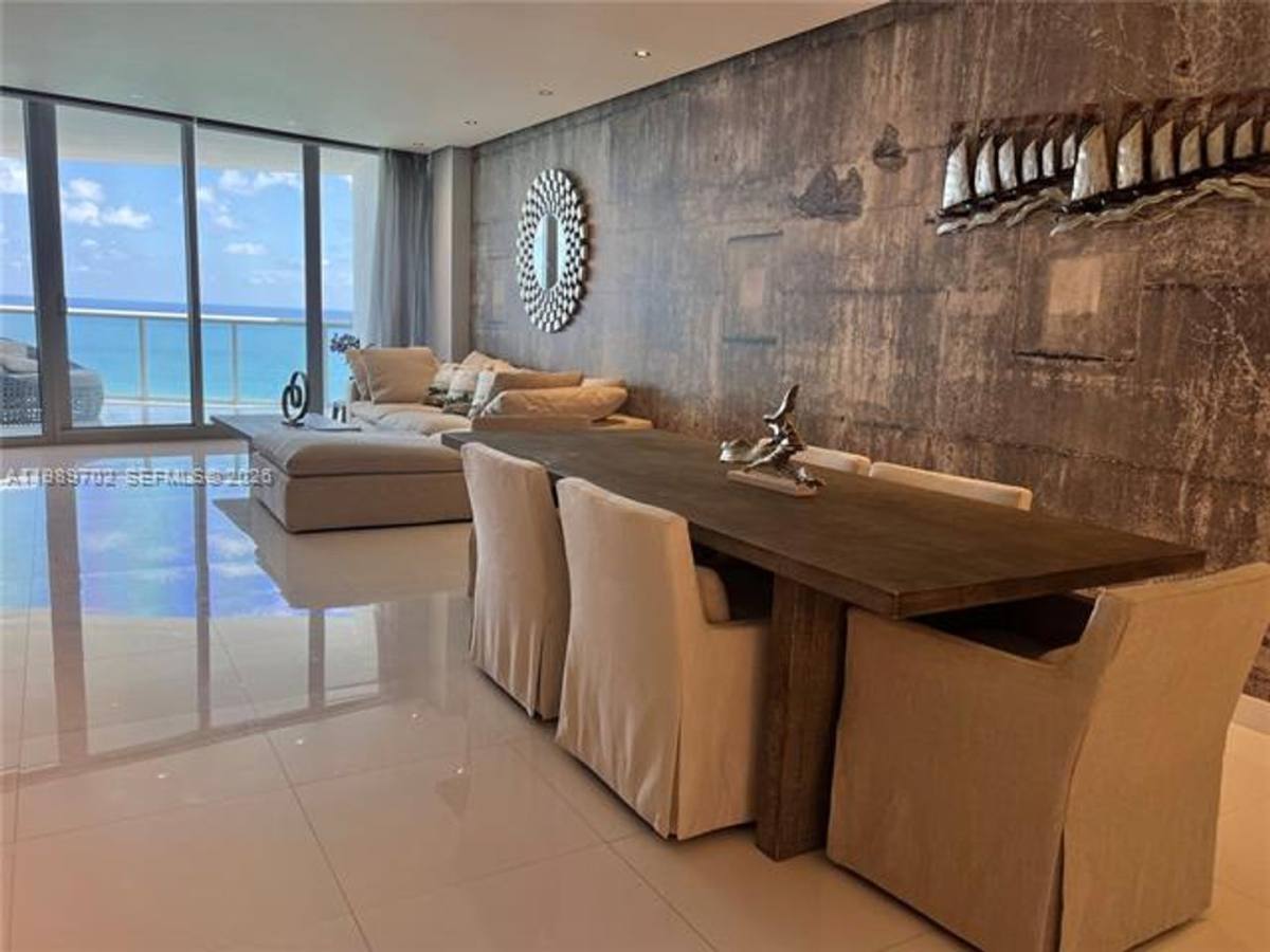 Apartment for rent at 17121 Collins Ave, North Miami Beach, FL 33160