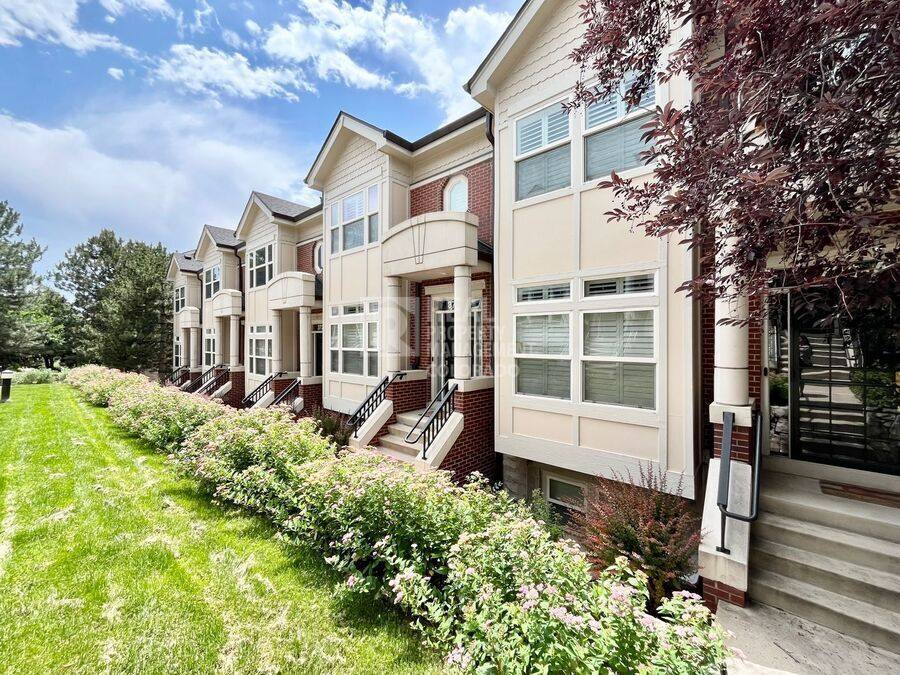 Townhouse for rent at 45 Jackson St #C, Denver, CO 80206