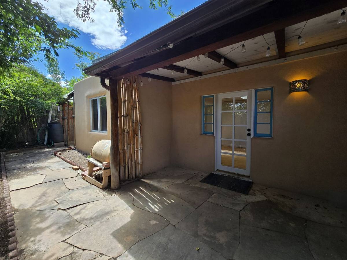 House for rent at 116 1 2 W Buena Vista, Santa Fe, NM 87501