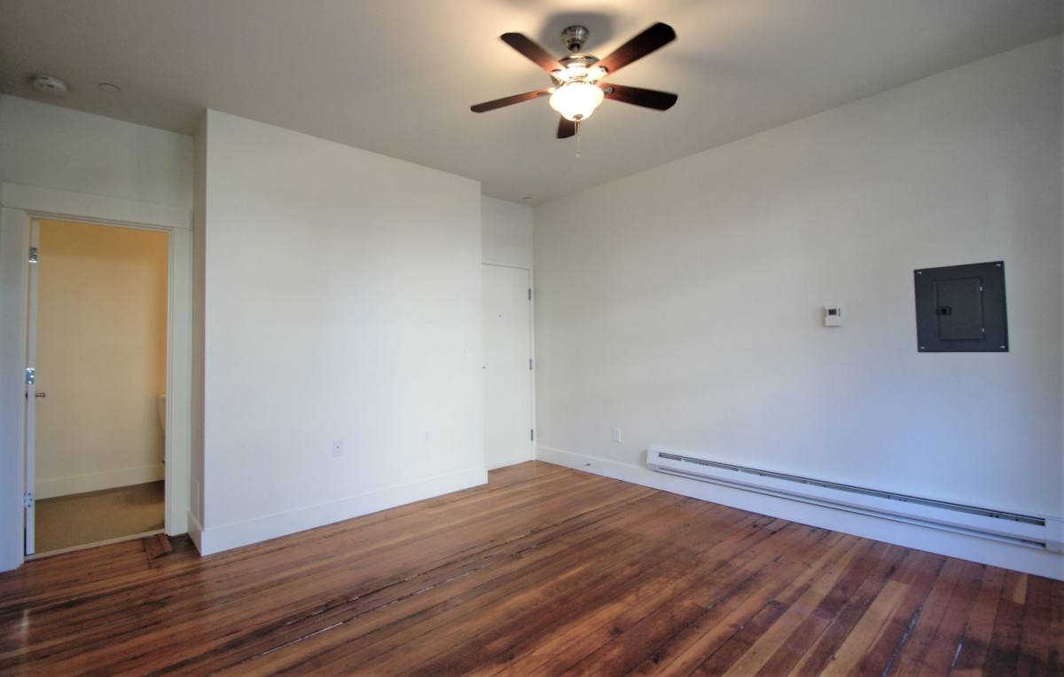 Apartment for rent at 2046 Franklin Ave E, Seattle, WA 98102