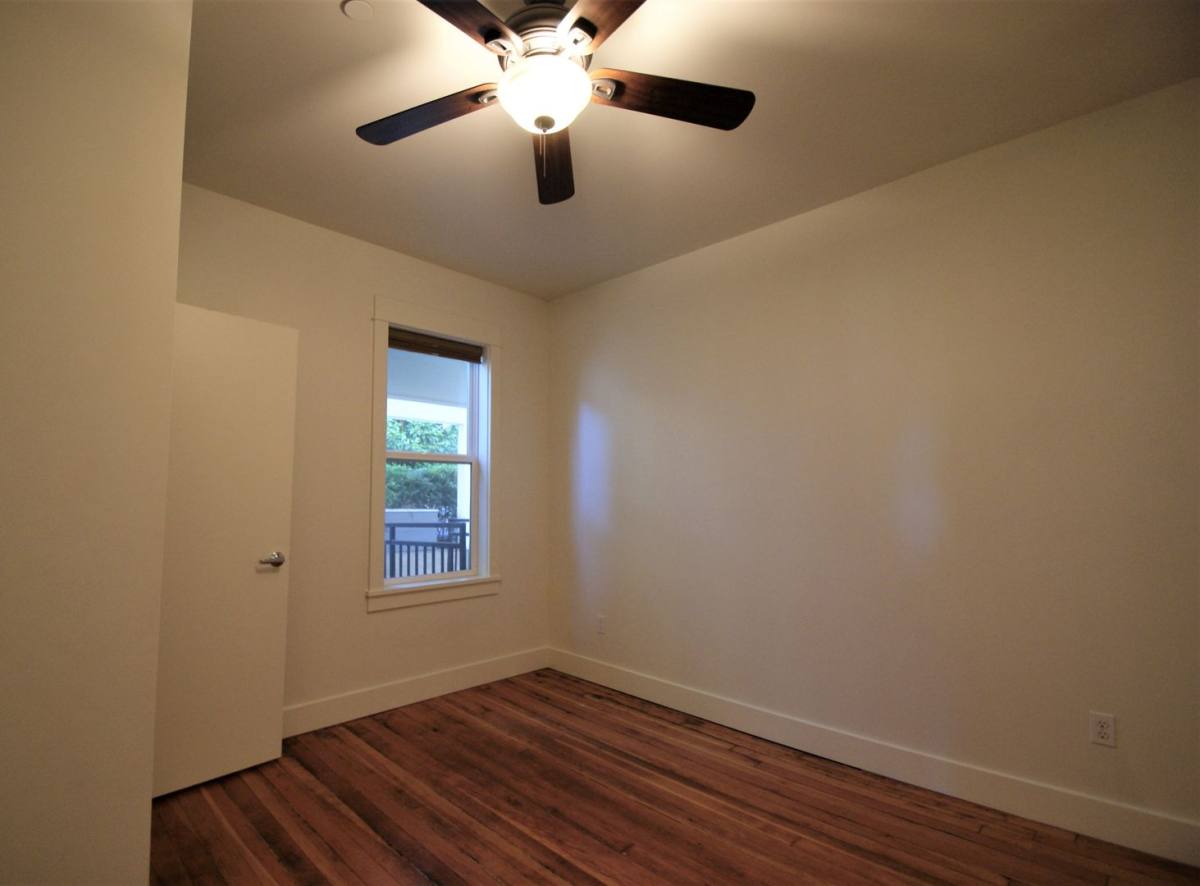 Apartment for rent at 2046 Franklin Ave E, Seattle, WA 98102