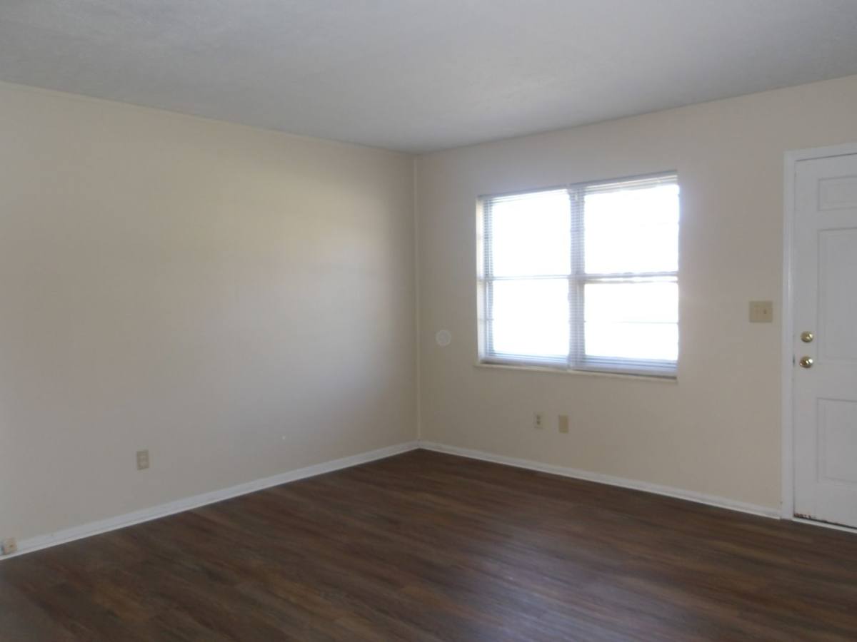 House for rent at 5402 Logwood Ave, Louisville, KY 40272