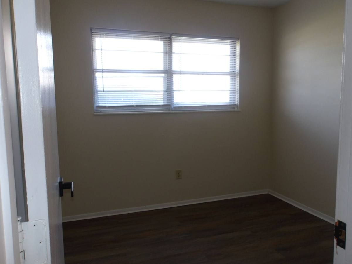 House for rent at 5402 Logwood Ave, Louisville, KY 40272