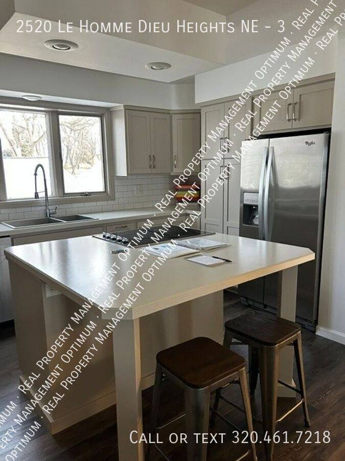 Townhouse for rent at 2520 Le Homme Dieu Heights NE #3, Alexandria, MN 56308