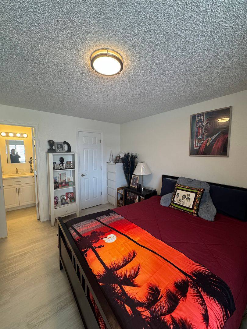 Condo for rent at 9030 Seward Park Ave S, Seattle, WA 98118