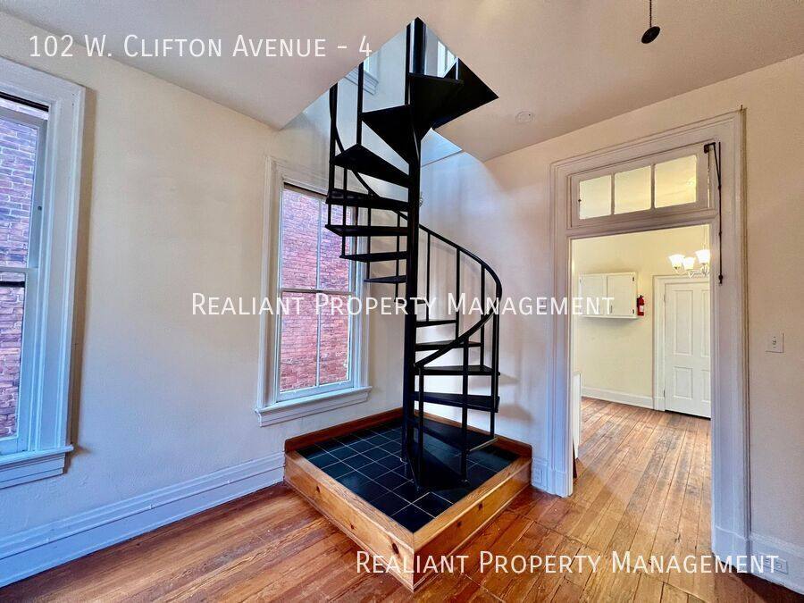Apartment for rent at 102 W Clifton Ave #4, Cincinnati, OH 45202
