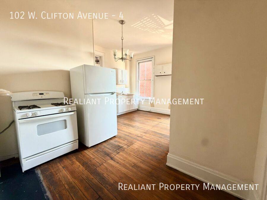 Apartment for rent at 102 W Clifton Ave #4, Cincinnati, OH 45202