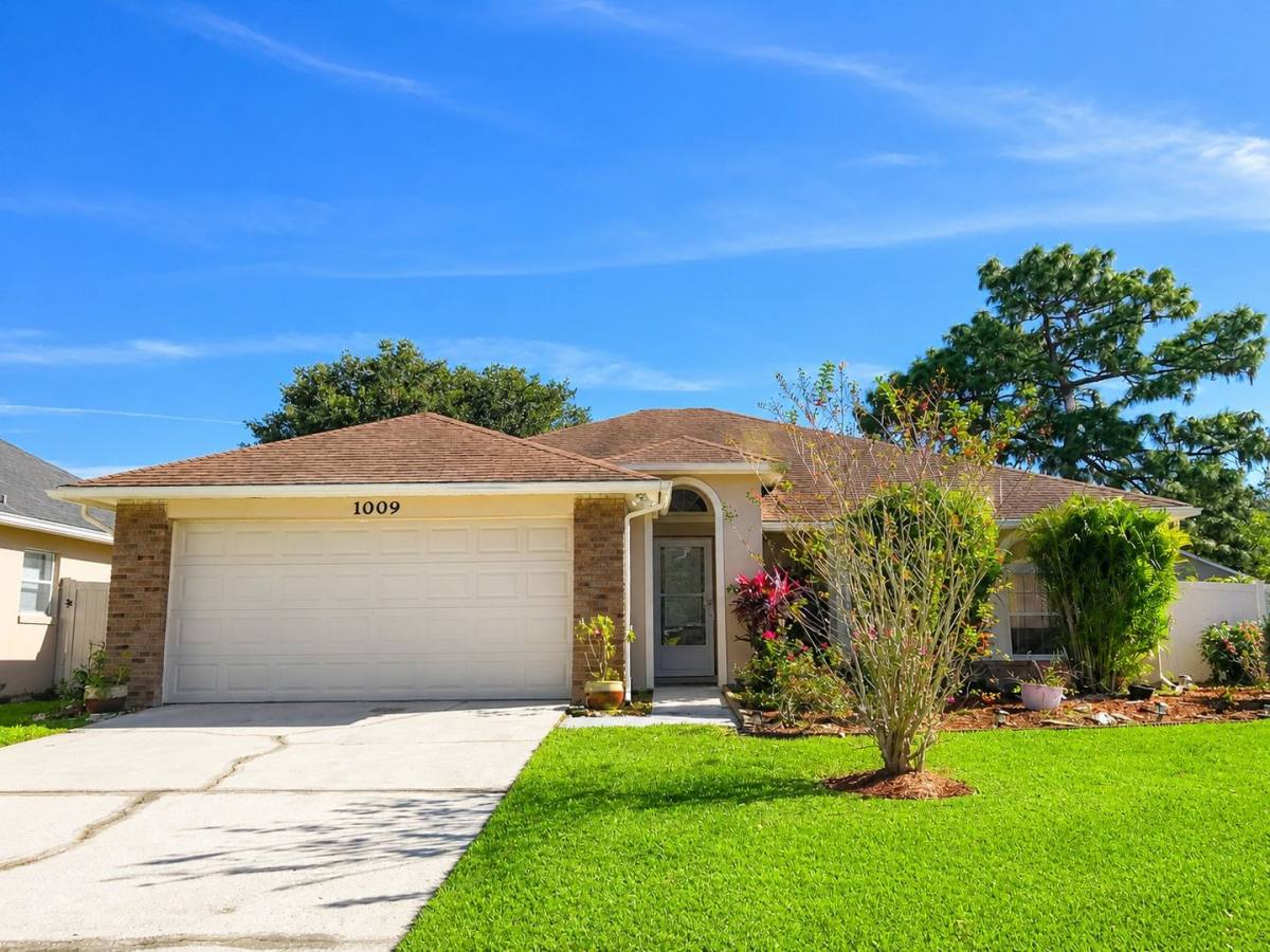 House for rent at 1009 Bartlett Court, Oviedo, FL 32765