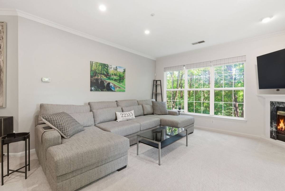 Condo for rent at 6610 Netties Lane #J, Alexandria, VA 22315