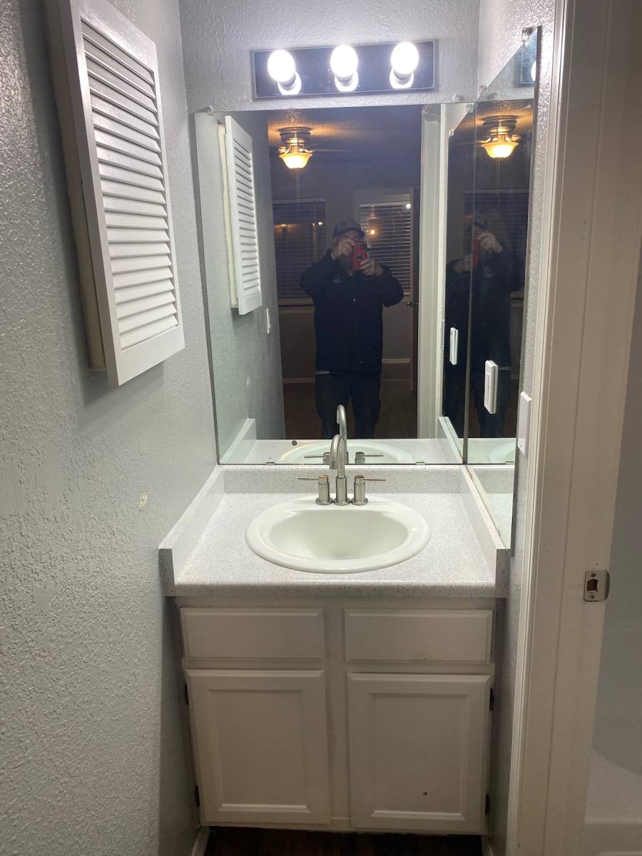 Apartment for rent at 1335 Ortiz Dr SE #13, Albuquerque, NM 87108
