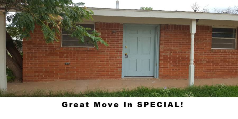 Apartment for rent at 701 W 4th St, Idalou, TX 79329