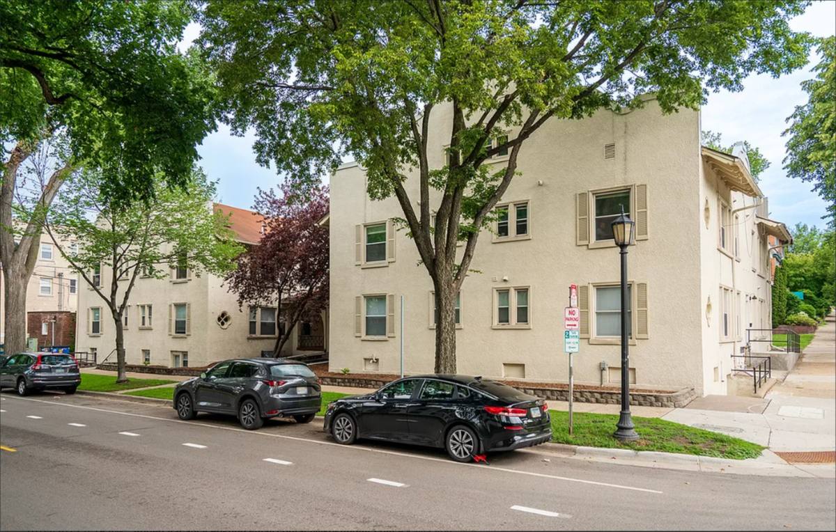 Apartment for rent at 1200 W Franklin Ave, Minneapolis, MN 55405