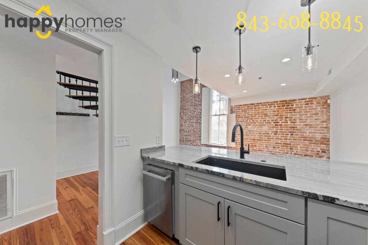 Condo for rent at 377 King St, Charleston, SC 29401