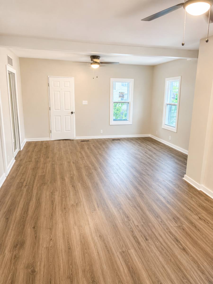 House for rent at 268 21st St NW, Barberton, OH 44203