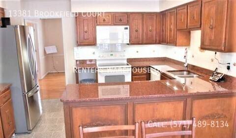 House for rent at 13381 Brookfield Court, Chantilly, VA 20151