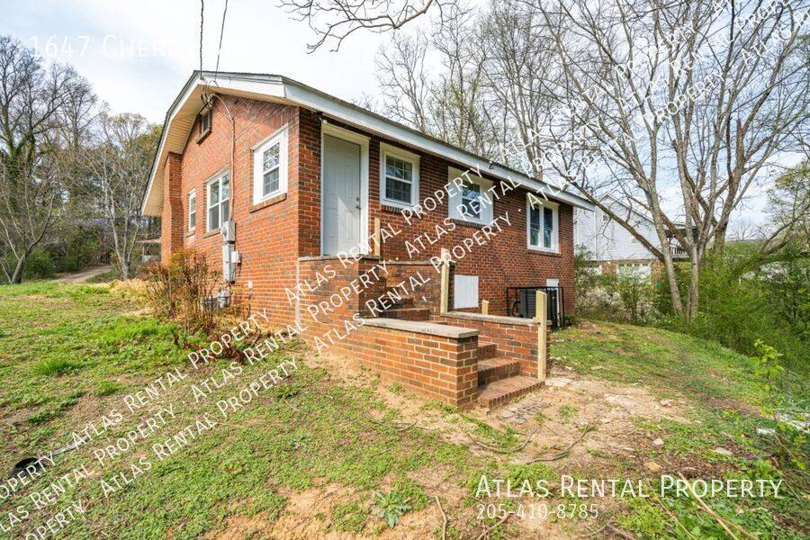 House for rent at 1647 Cherry Ave, Birmingham, AL 35214