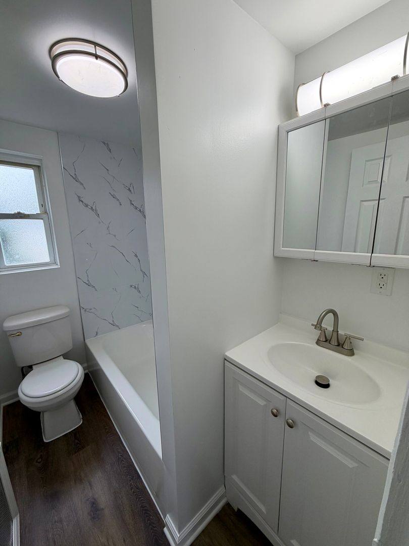 Apartment for rent at 10-46 Ellington St, East Orange, NJ 07017