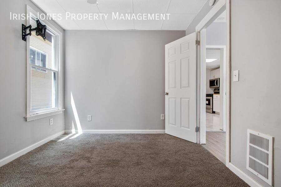 Apartment for rent at 76 Hammerschmidt Ave, Buffalo, NY 14210