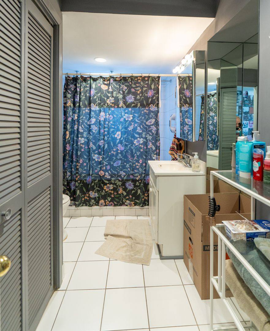 Apartment for rent at 1500 S St, Philadelphia, PA 19146
