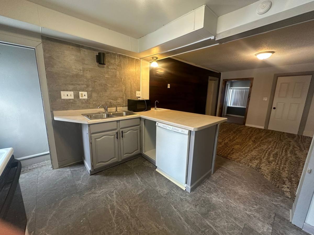 Apartment for rent at 727 Washington St, Wausau, WI 54403