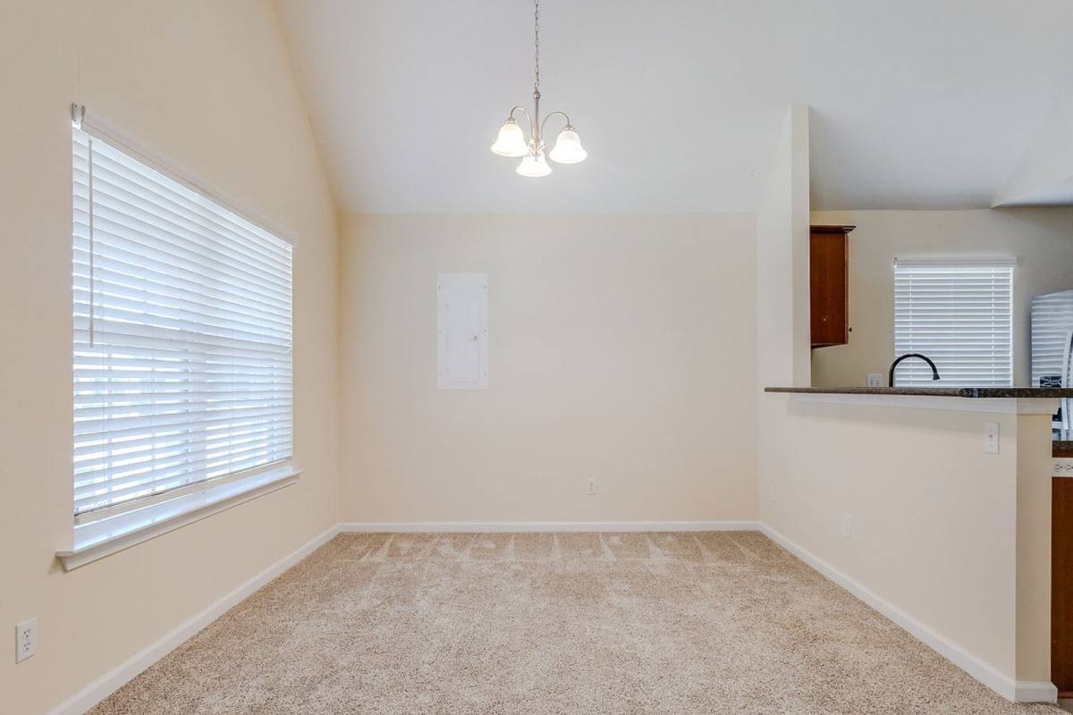 House for rent at 16 Castello Ave, Savannah, GA 31419