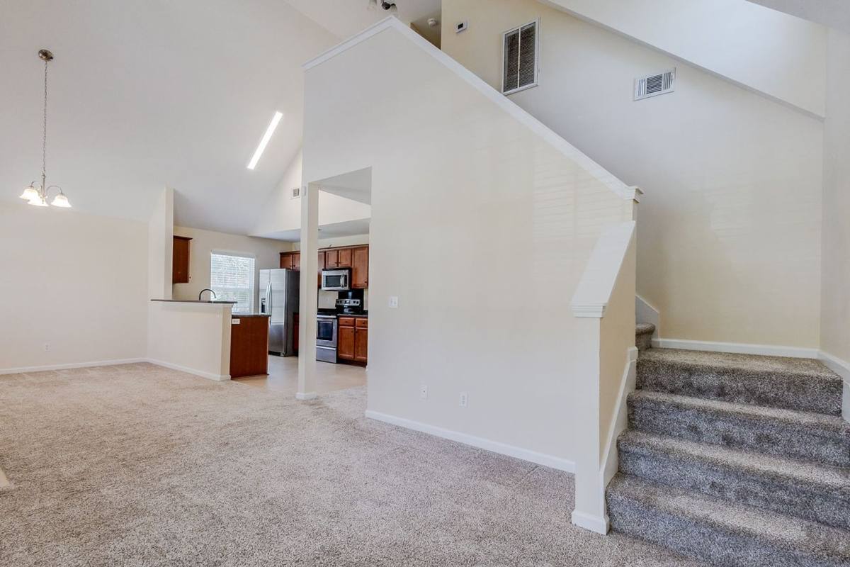 House for rent at 16 Castello Ave, Savannah, GA 31419