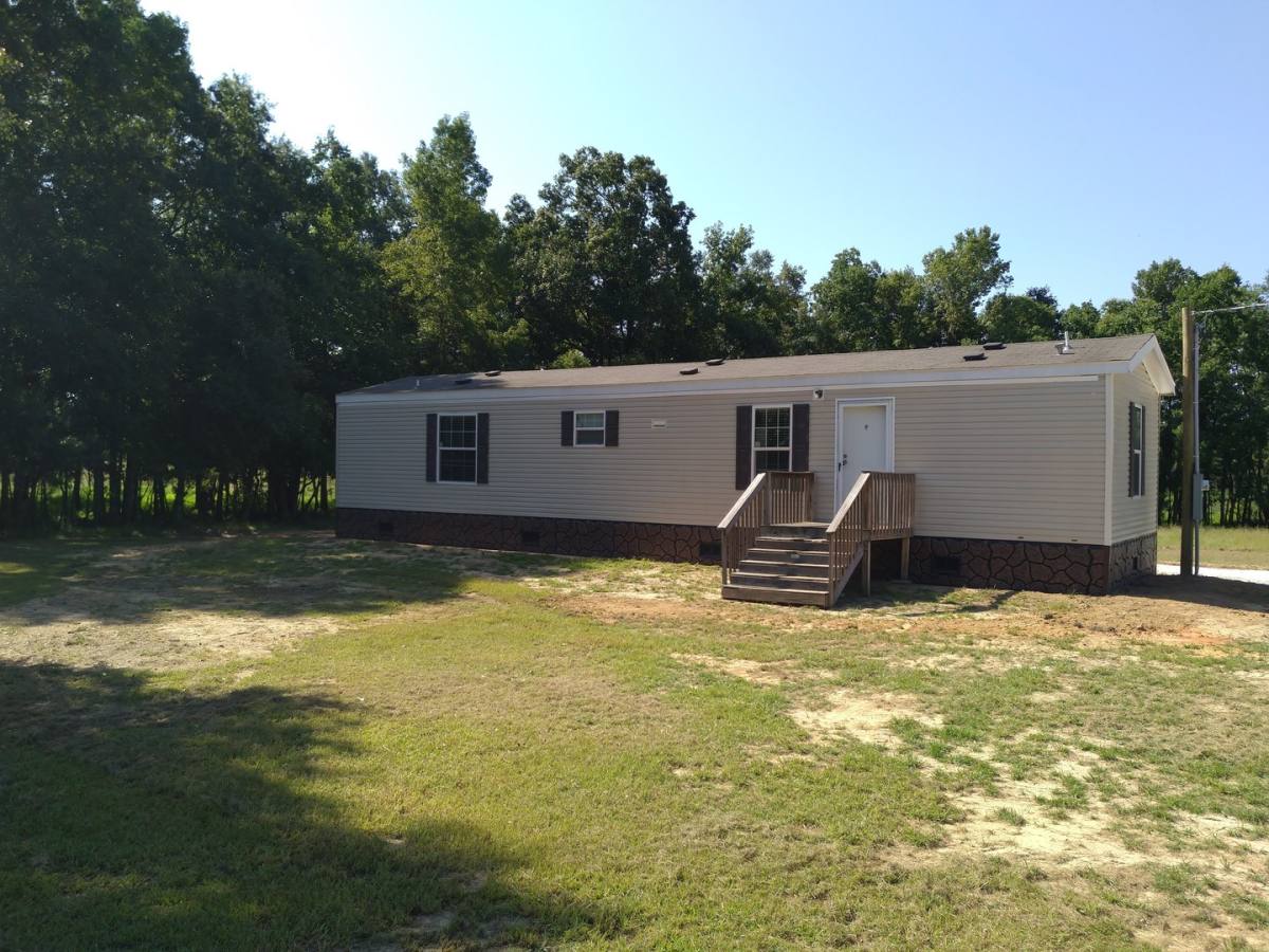 House for rent at 829 Mitchell Harper Rd, Deridder, LA 70634