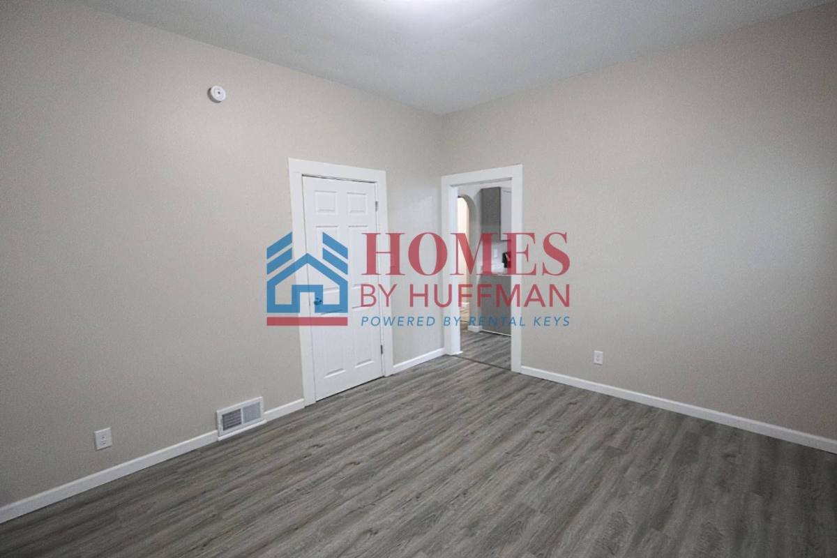 House for rent at 1303 E Indiana St, Evansville, IN 47711