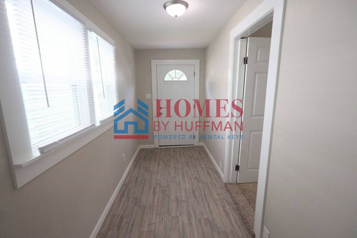 House for rent at 1303 E Indiana St, Evansville, IN 47711