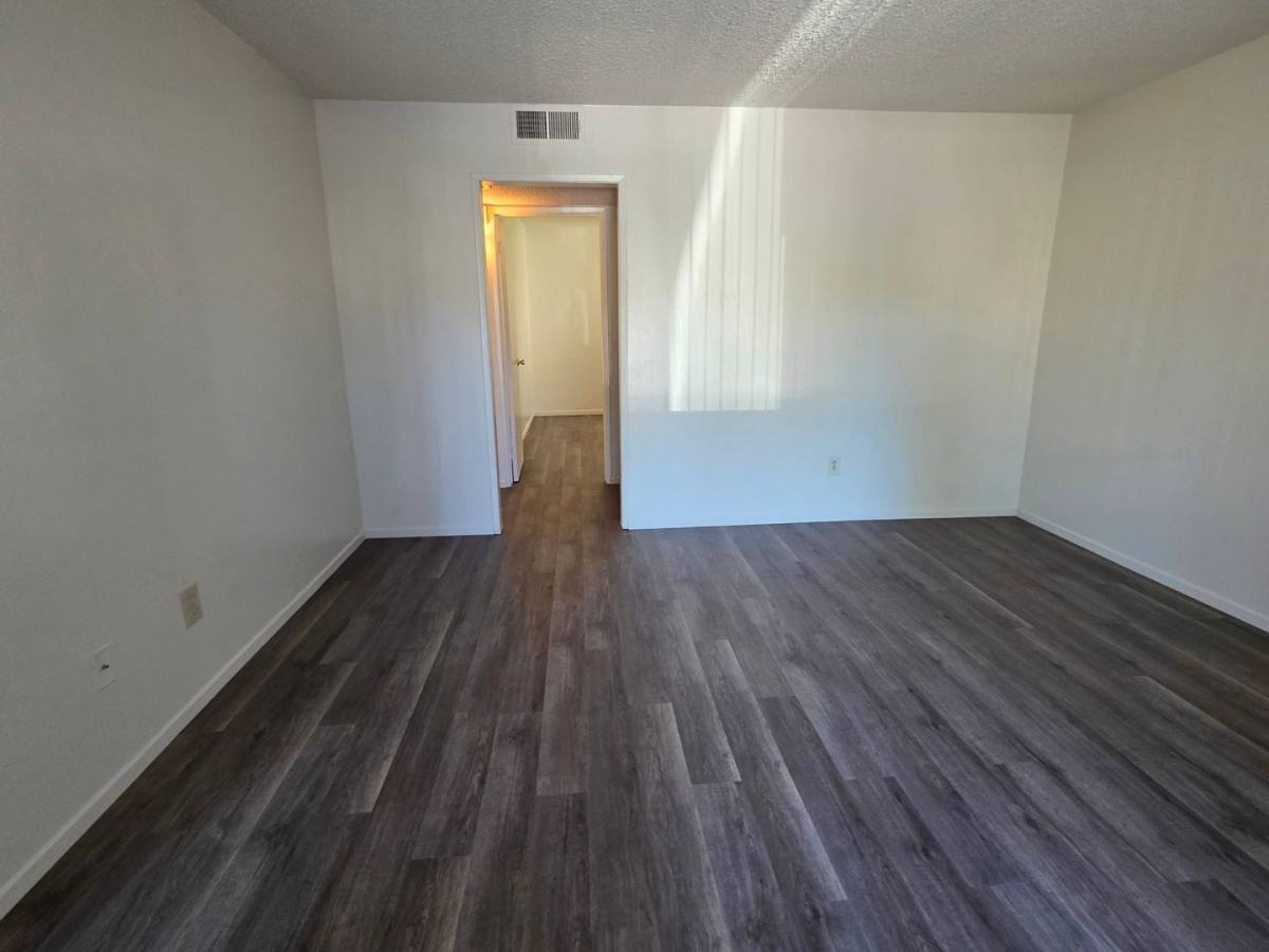 2520 Ashe Rd, Bakersfield, CA 93309 - Apartment for Rent - Image 6