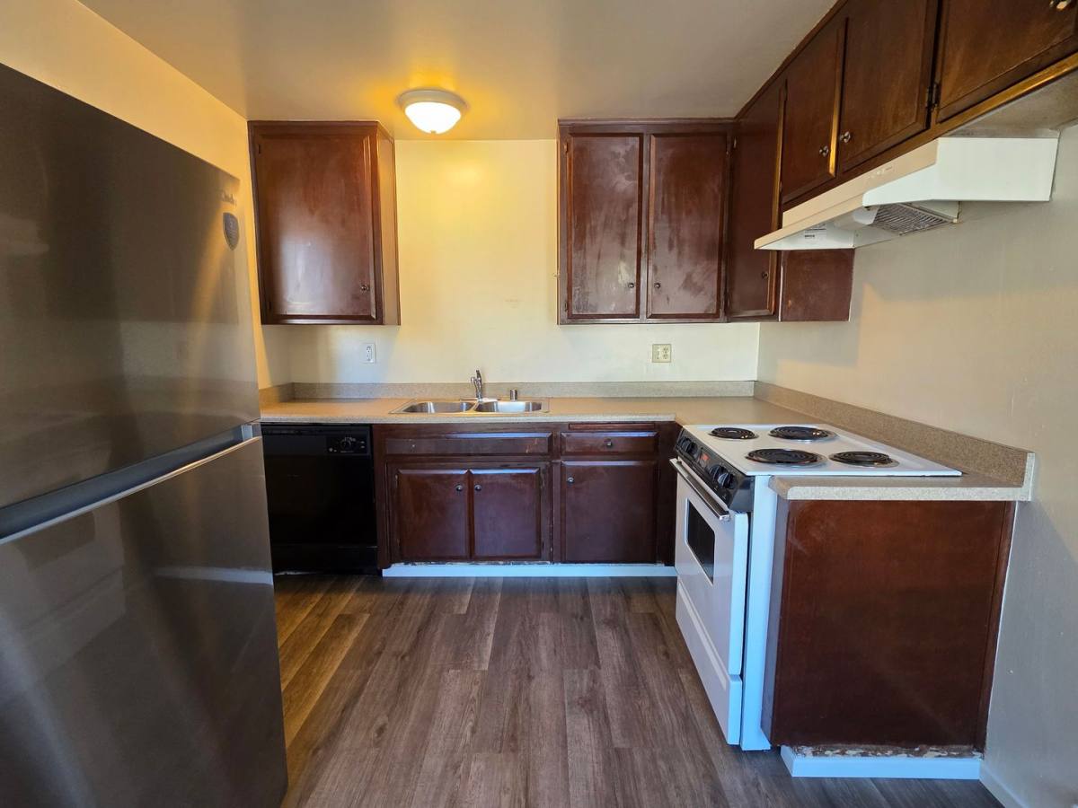 Apartment for rent at 2520 Ashe Rd, Bakersfield, CA 93309