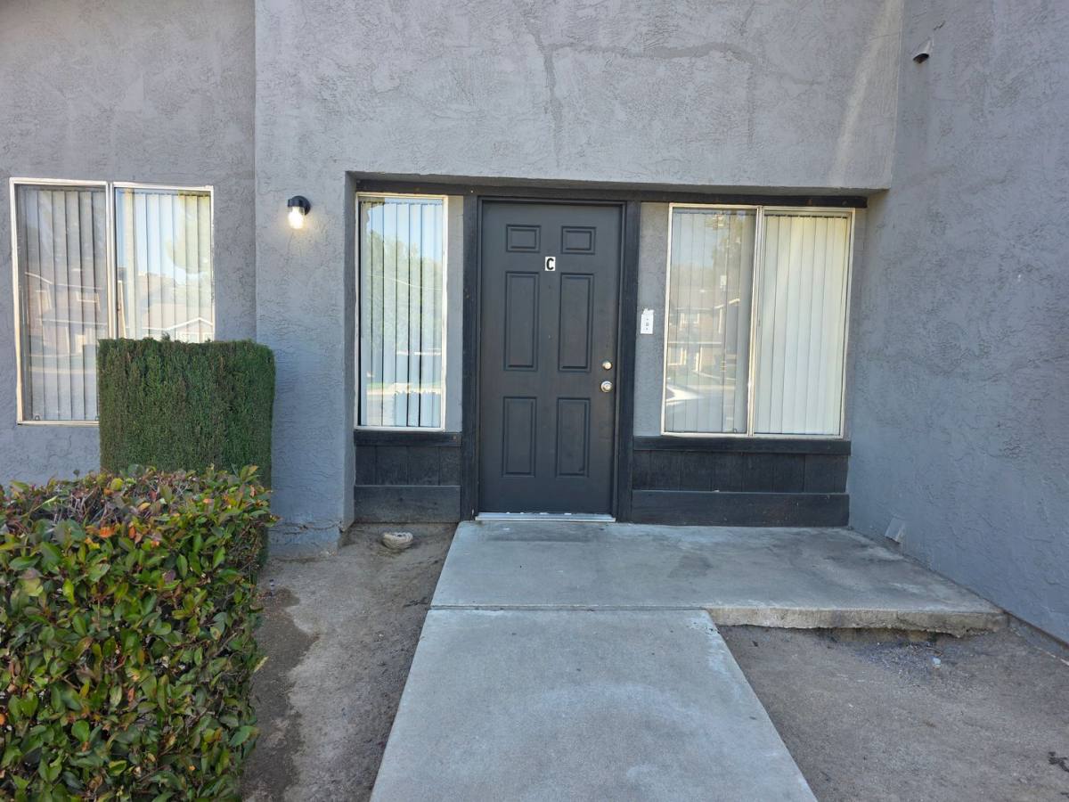 Apartment for rent at 2520 Ashe Rd, Bakersfield, CA 93309