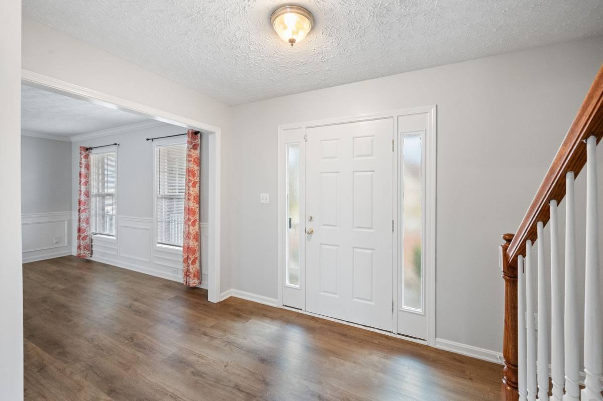 House for rent at 10945 Symington Circle, Louisville, KY 40241