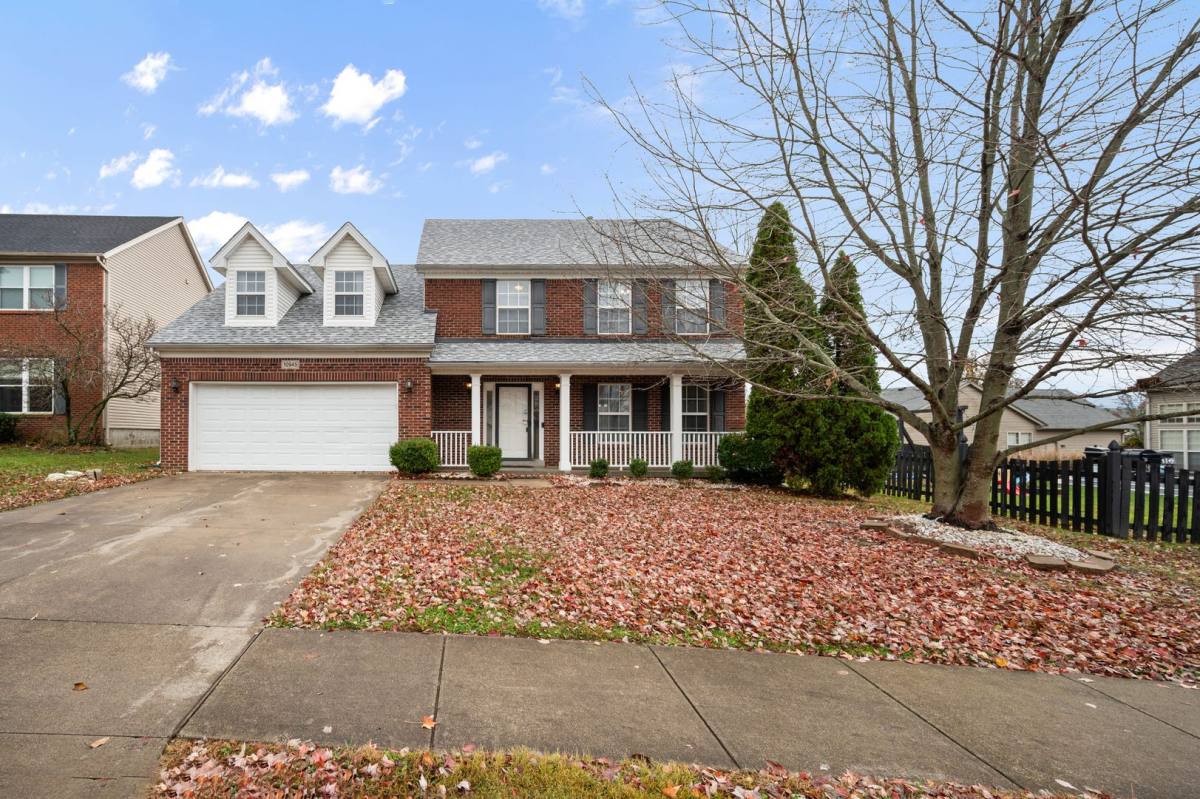 House for rent at 10945 Symington Circle, Louisville, KY 40241