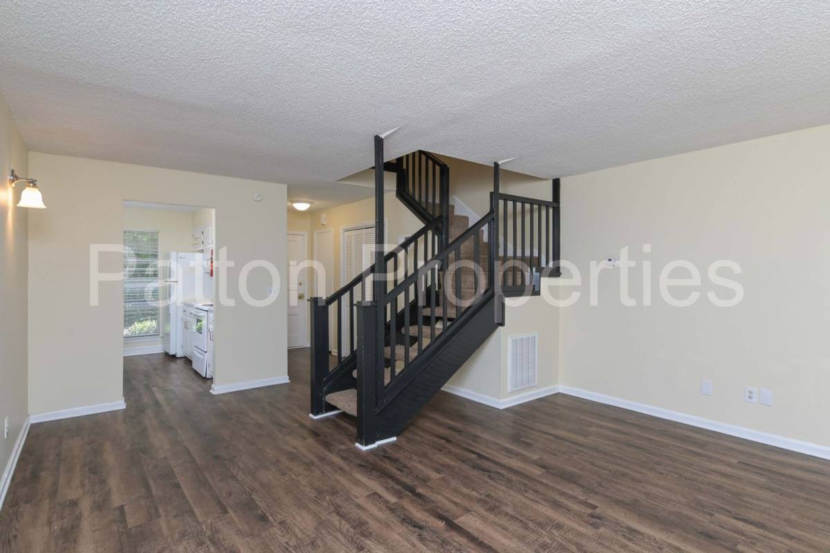 Apartment for rent at 828 Suber St, Columbia, SC 29205