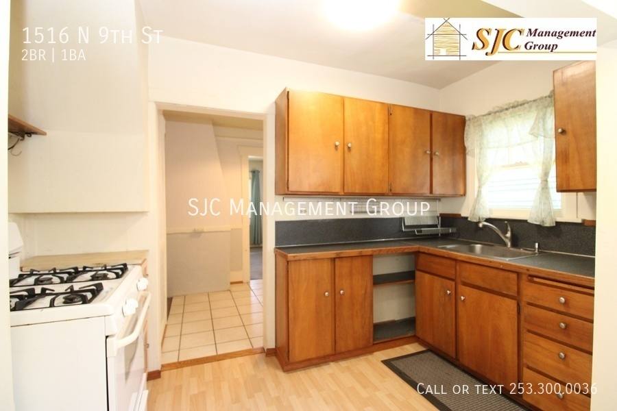 House for rent at 1516 N 9th St, Tacoma, WA 98403