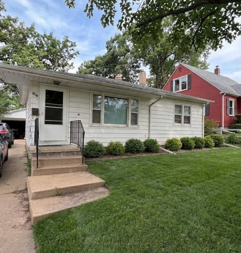 House for rent at 606 Maxwell St, Waterloo, IA 50701