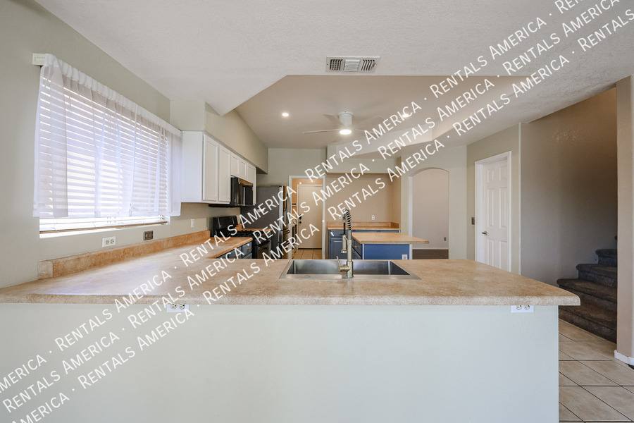 House for rent at 11403 W Crimson Lane, Avondale, AZ 85392